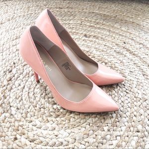 Madden Girl Pointed Pumps